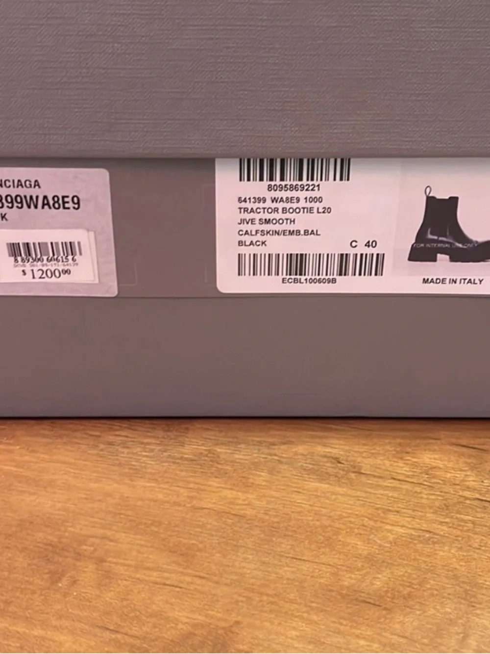 Balenciaga Black Leather Boots authentic - Picture 6 of 7